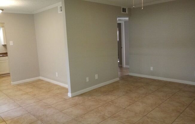 Spanish Crest Apartments