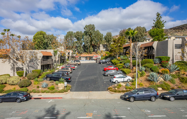 2 beds, 1 bath, 760 sqft, $1,995, Unit 12