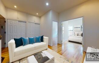 96 3 AVE