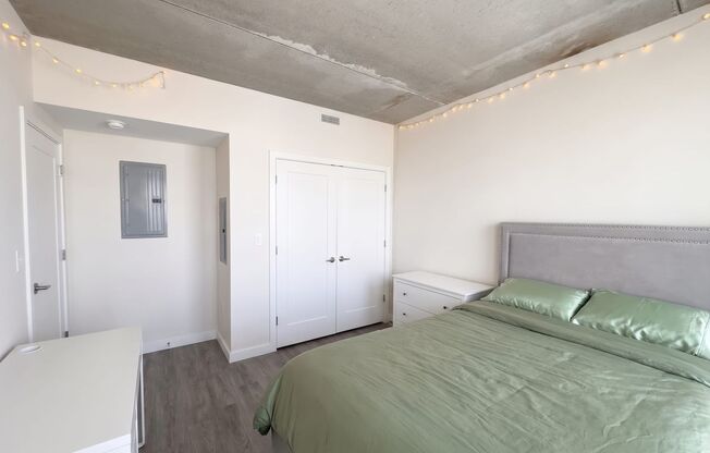 2 beds, 1 bath, 826 sqft, $2,600, Unit 510