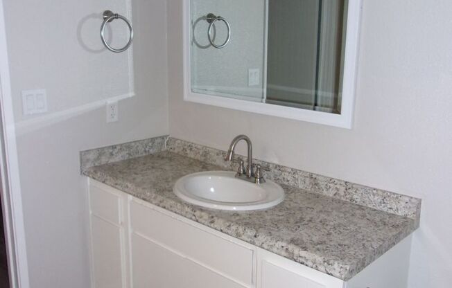 1 bed, 1 bath, 788 sqft, $1,750, Unit 47