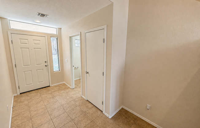3 beds, 2.5 baths, $1,994