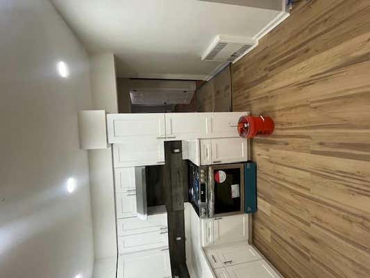 3 beds, 1 bath, 1,100 sqft, $3,500