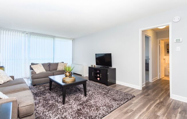 2 beds, 2 baths, 1,150 sqft, $1,848, Unit B-B1111