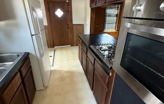 2 Bed Room 1 Bath