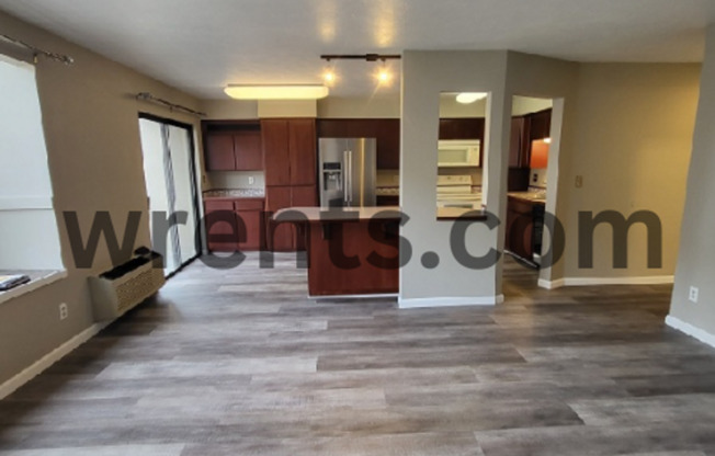 2 beds, 2 baths, $1,500