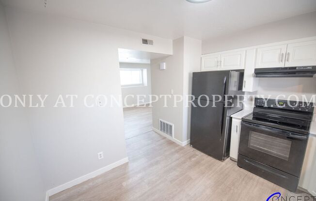 2 beds, 1 bath, 874 sqft, $1,299, Unit 790