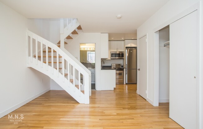 1 bed, 2 baths, $5,600, Unit PH-B