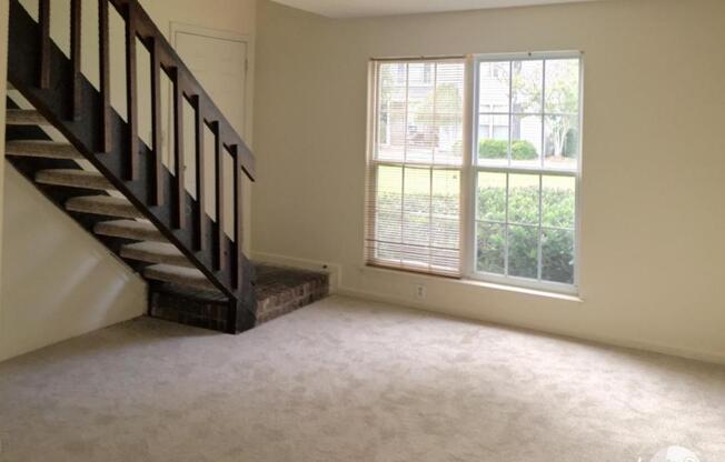 1 bed, 1 bath, $1,150, Unit C-4