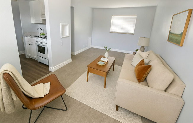 5995 W 29th Ave – Spacious 2-Bedroom Apartments Near Sloan’s Lake & Edgewater