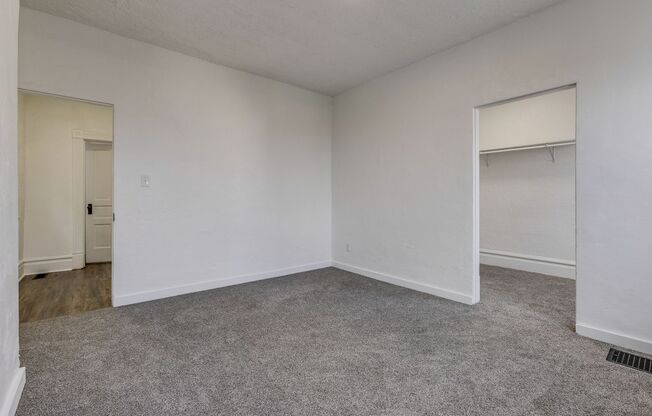 2 beds, 1 bath, $1,425