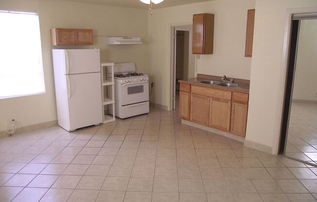 3621 Taylor Unit C