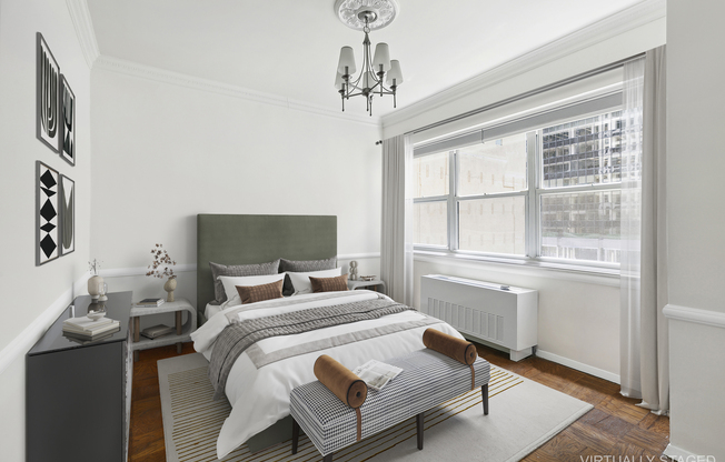 58 W 58th St Apt 14D