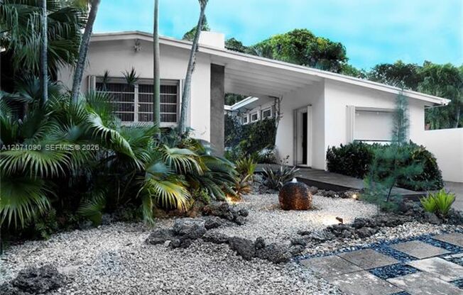 3596 Main Hwy # 3596, Miami, FL 33133