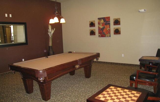 Luxury Senior Apartments in Elk Grove | Seasons at Laguna Ridge