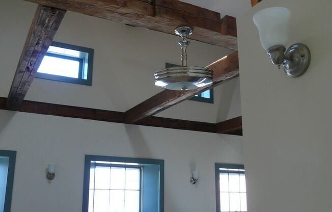 Studio, 1 bath, 515 sqft, $1,325, Unit Apt. A - Studio