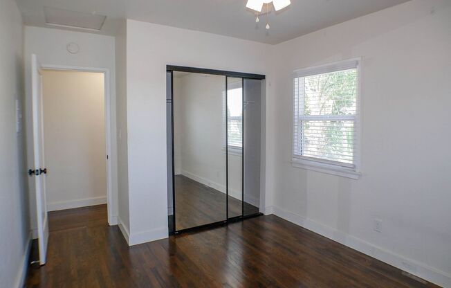 4676-4678 Cherokee Ave.