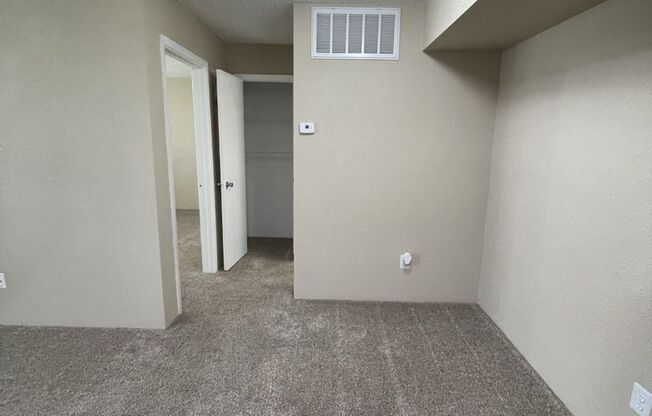 2 beds, 2 baths, 900 sqft, $1,200, Unit 308