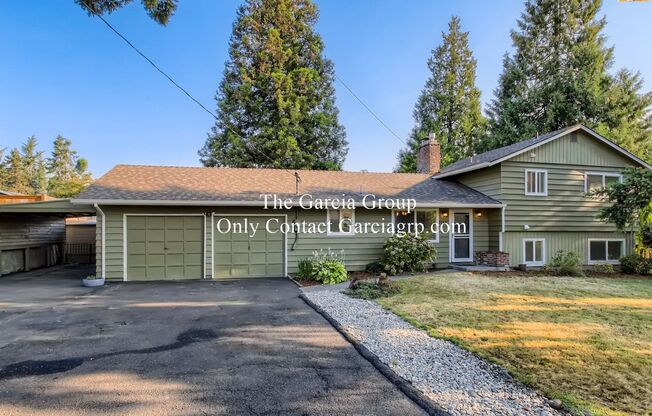 4 Bedroom 2 Bath West Linn Home with Remodeled Kitchen and Private Backyard!