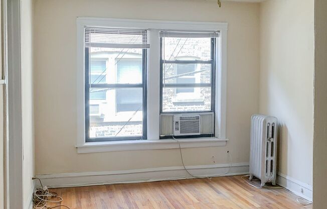 1 bed, 1 bath, 560 sqft, $1,695, Unit 516-210