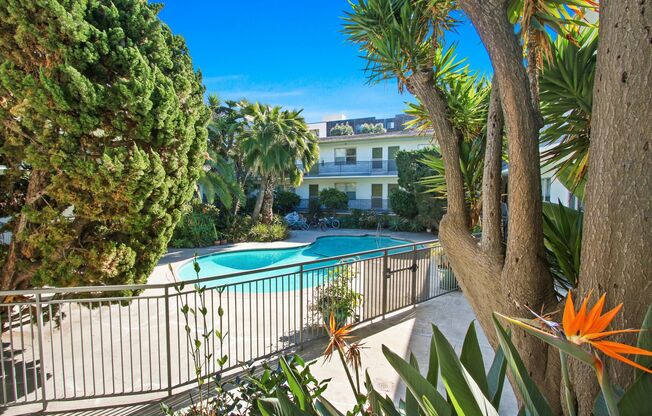 300 California Ave, North of Wilshire, Santa Monica