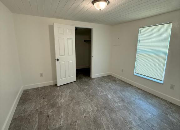 1116 10 ST