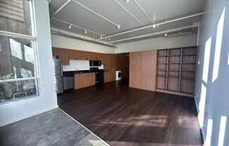 Studio, 1 bath, 625 sqft, $1,999