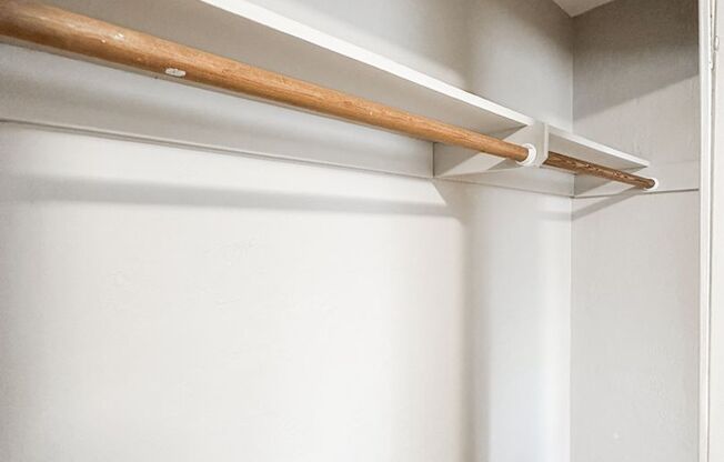 2 beds, 1 bath, 780 sqft, $1,200, Unit SC821