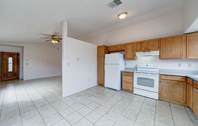 READY TO VIEW NOW! -Brand New Carpet & Paint!- Adorable 3 Bed 2 Bath in Tolleson