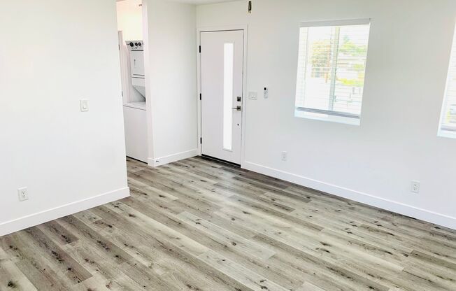 CHARMING Newly Constructed 1BD/BA Available in Linda Vista