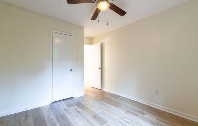 2 beds, 1 bath, 800 sqft, $1,695, Unit Unit 1