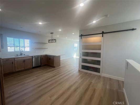 2 beds, 2 baths, 1,000 sqft, $2,950