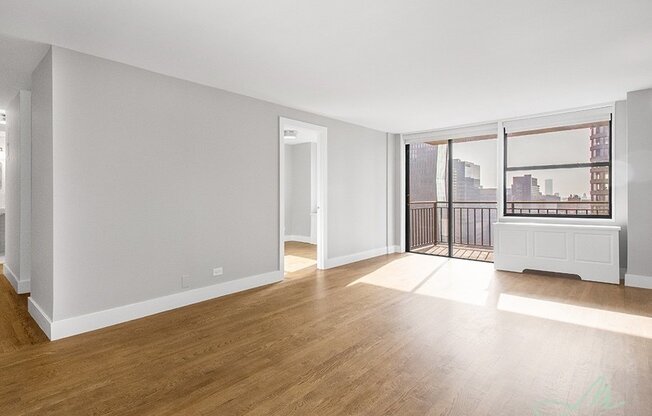 2 beds, 1.5 baths, $5,800, Unit 34M