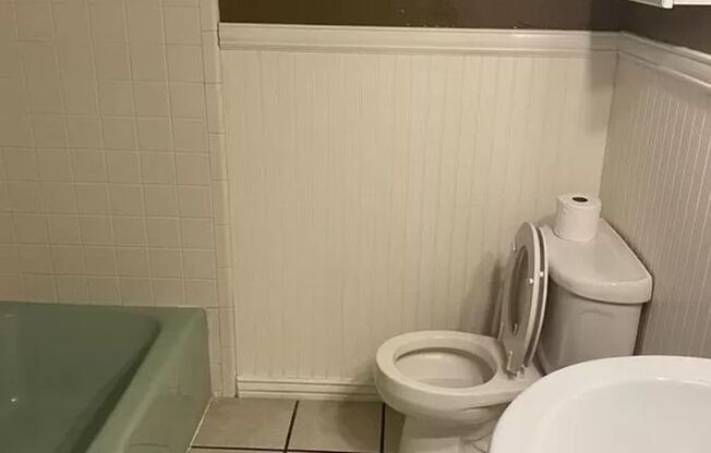 1 bed, 1 bath, $900