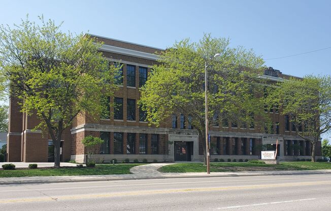 Whitney School Lofts