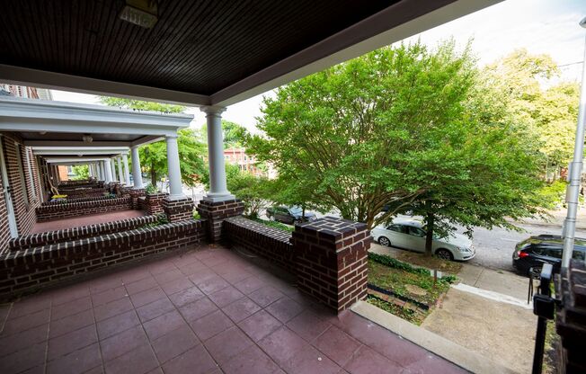 2026/2027 JHU off-campus Renovated Charles Village 5bd/2ba w/ W/D & CAC Available 6/9/26