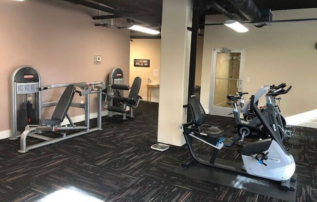 2 beds, 2 baths, 1,079 sqft, $3,195, Unit 514