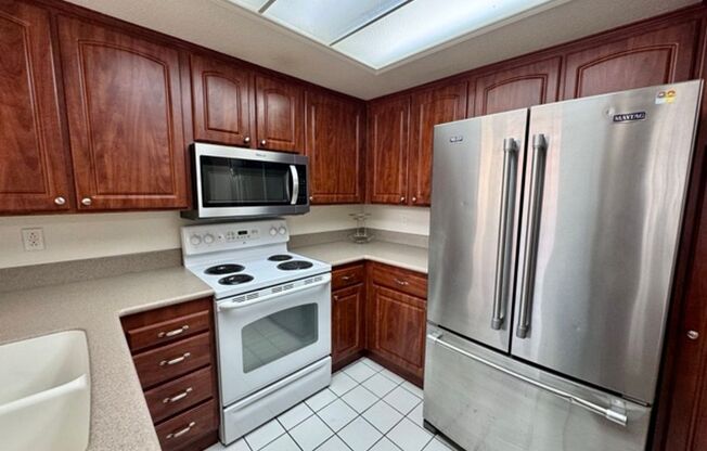 2 beds, 2 baths, $2,150