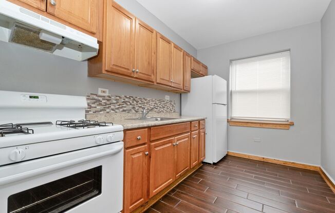 1 bed, 1 bath, $1,836, Unit 6326-2A