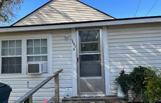 Cute duplex right on OU Campus