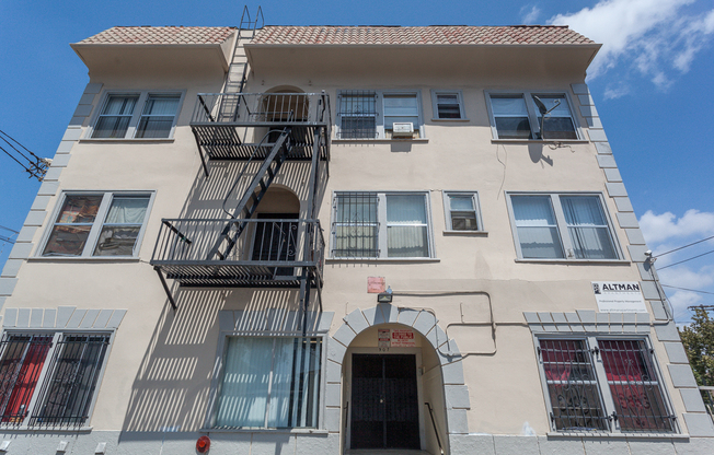 Studio, 1 bath, 164 sqft, $1,095, Unit 219