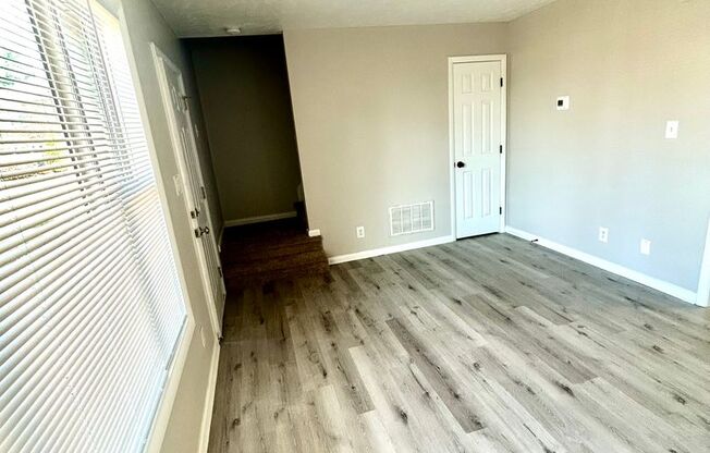 2 beds, 1.5 baths, 1,100 sqft, $1,099, Unit 712-A