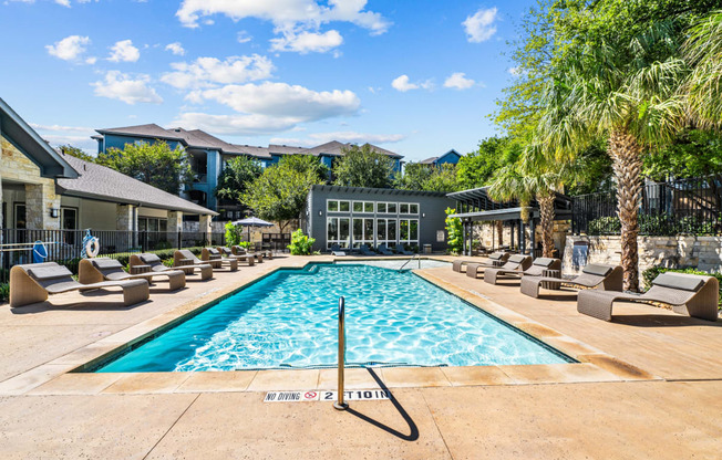 the swimming pool at the resort at longboat key club