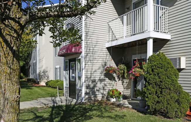 Exterior at Simonson Estates 100 Raleigh Court, Columbia City, IN 46725