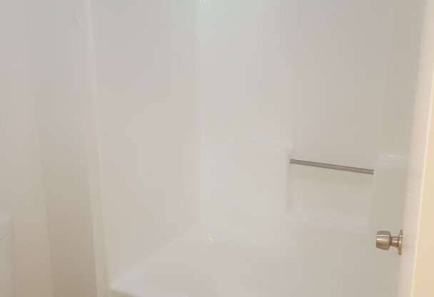 1 bed, 1 bath, 708 sqft, $1,850, Unit P214