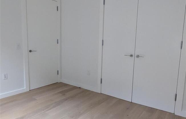 1 bed, 1 bath, 552 sqft, $6,200, Unit 21A