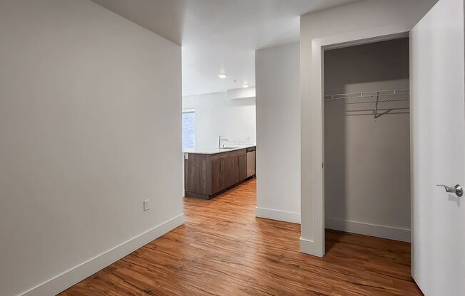 1 bed, 1 bath, 703 sqft, $2,625, Unit 505