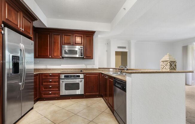 4 Renaissance Way 303, Boynton Beach, FL 33426