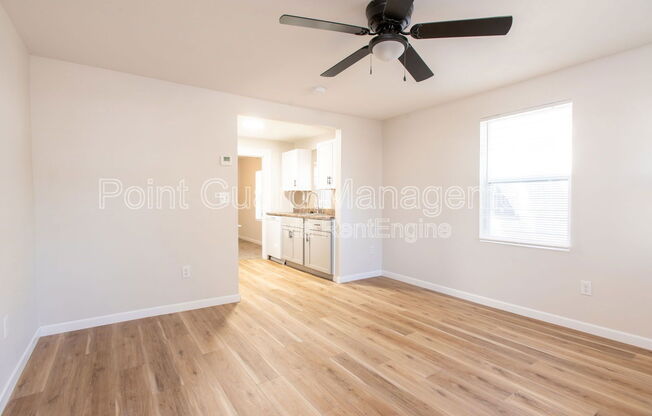 2335 S TOPEKA AVE