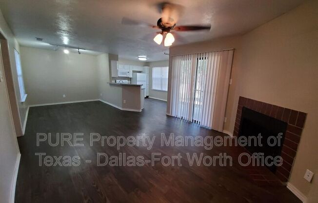 802 102 CASTLEGLEN DR